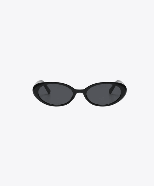 Vetus Black.