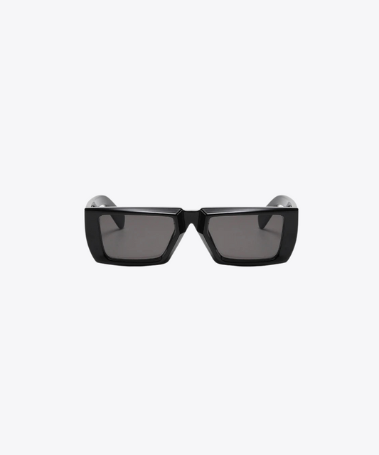 Litore Black.